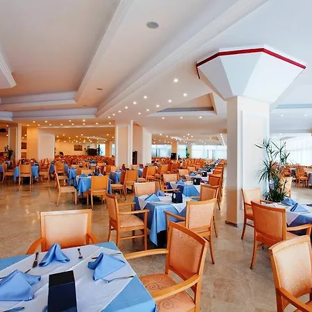 Hotel Cesars Side